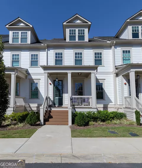 330 Dawson Dr, Woodstock, GA 30188