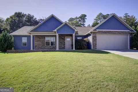 209 Gilmore Cir SW, Calhoun, GA 30701