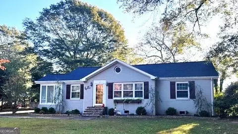 69 Allen St, Summerville, GA 30747