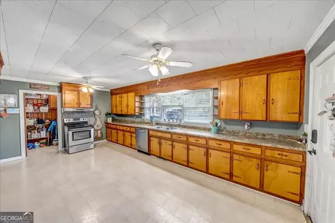 621 Cooper St, Perry, GA 31069 photo 9