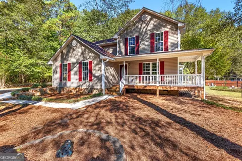 111 Cliff Haines Rd, Sharpsburg, GA 30277
