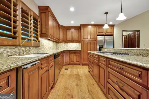 Kitchen - 14360 Woolsey Rd #TRACTS 6-10, Hampton, GA 30228 photo 7 of 8