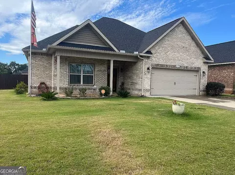 122 Pilgrim Mill Trl, Warner Robins, GA 31093