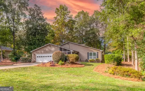 4784 Jamerson Forest Cir, Marietta, GA 30066