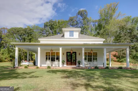 551 Handy Rd, Newnan, GA 30263