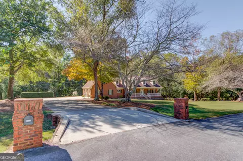 1105 Wallington Ct NW, Conyers, GA 30012