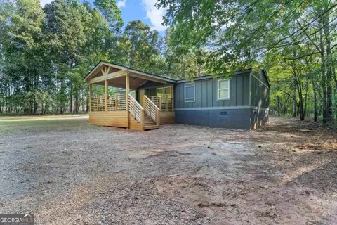 201 Jamesway Dr, Sparta, GA 31087