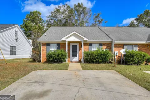 213 Longmeadow Ln, Hephzibah, GA 30815