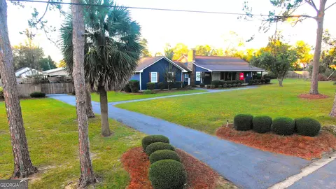 175 W Graham St, Mcrae-helena, GA 31055