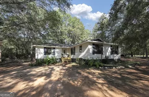304 Lower Simmons Rd, Macon, GA 31220