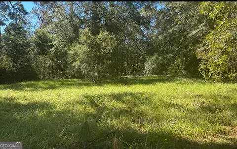 479 Brannen St, Jesup, GA 31545