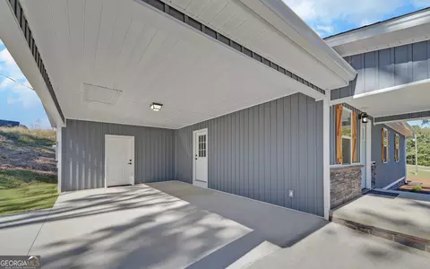 75 Oak Valley Rd, Toccoa, GA 30577 photo 4