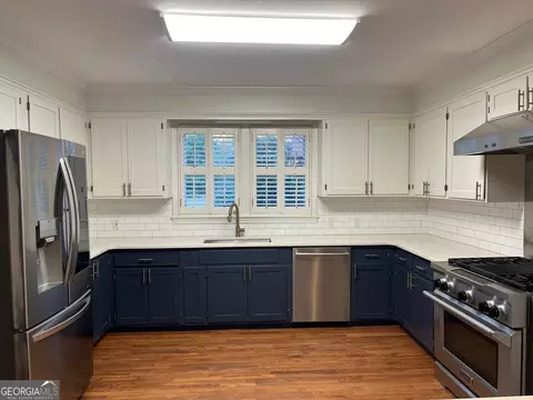 Kitchen - 729 Ridgecrest Rd, Lagrange, GA 30240 photo 2 of 7