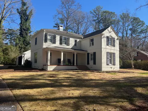 Exterior - 729 Ridgecrest Rd, Lagrange, GA 30240 photo 2 of 10
