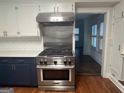 Kitchen - 729 Ridgecrest Rd, Lagrange, GA 30240 photo 5 of 7