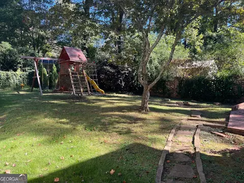 Exterior - 729 Ridgecrest Rd, Lagrange, GA 30240 photo 9 of 10