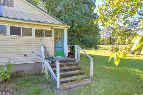 Exterior - 38 Stark St, Commerce, GA 30529 photo 9 of 12