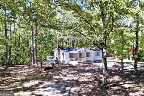 630 Charlie B Johnston Rd, Newnan, GA 30263