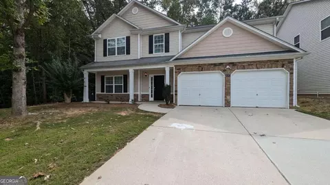 57 Regency Dr, Hiram, GA 30141