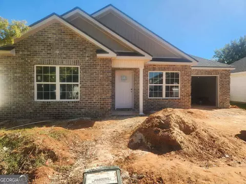 102 Alexandria Ct, Byron, GA 31008