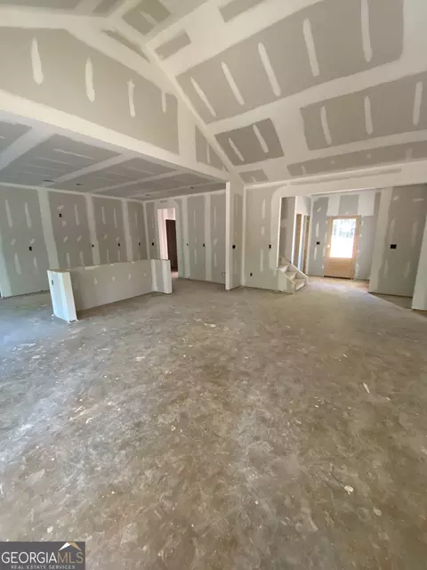 141 Meadows Dr, Bethlehem, GA 30620 photo 9