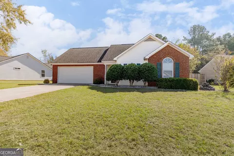 110 Park Ln, Warner Robins, GA 31093