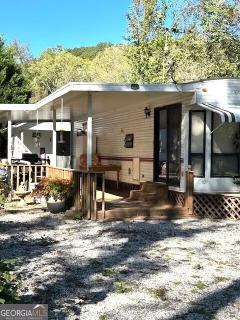 75 Blue Bonnet Ln, Cleveland, GA 30528