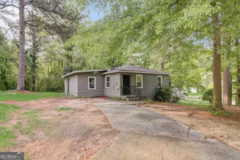 3618 Barrow Pl SW, Atlanta, GA 30331