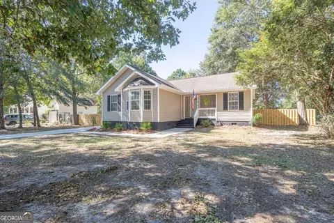 149 Early Street Ext, Springfield, GA 31329 photo 3