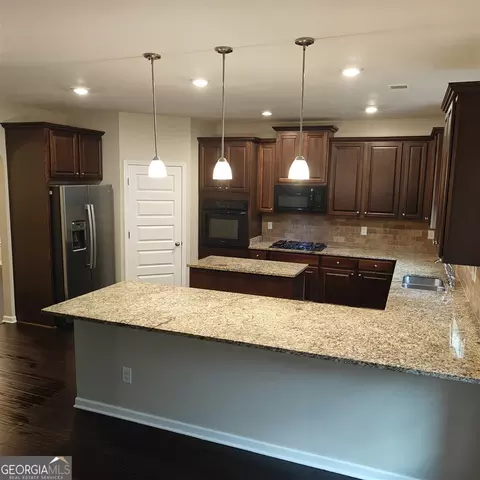 625 Oakville Trl, Hampton, GA 30228 photo 5
