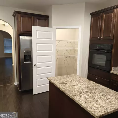 625 Oakville Trl, Hampton, GA 30228 photo 4