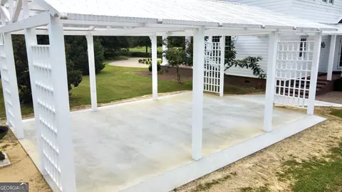 Exterior - 106 Willis Rewis Rd, Collins, GA 30421 photo 12 of 15