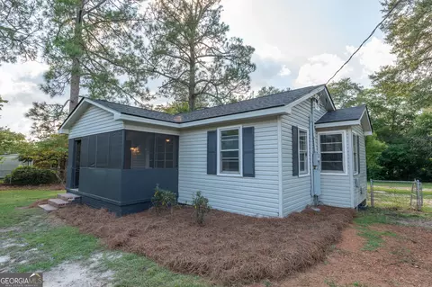 607 Woodland Dr, Perry, GA 31069