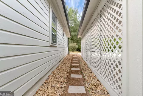 Exterior - 2197 Level Grove Rd, Cornelia, GA 30531 photo 17 of 18