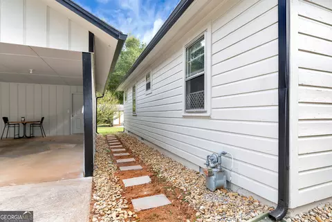 Exterior - 2197 Level Grove Rd, Cornelia, GA 30531 photo 8 of 18