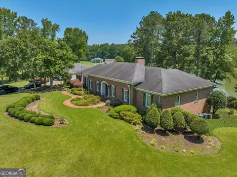 Exterior - 655 Mcdonough Rd, Hampton, GA 30228 photo 29 of 37