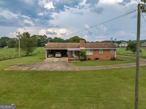 Exterior - 655 Mcdonough Rd, Hampton, GA 30228 photo 13 of 37