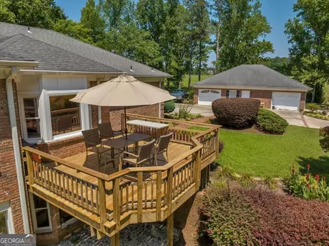 Exterior - 655 Mcdonough Rd, Hampton, GA 30228 photo 36 of 37