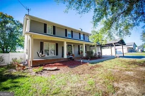 365 Timber Mill Cir, Carrollton, GA 30116