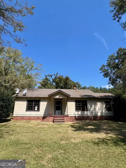3067 Sr 18 Hwy, West Point, GA 31833