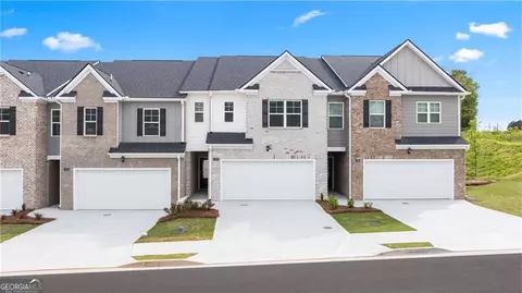 2728 Honey Locust Ct #60, Loganville, GA 30052