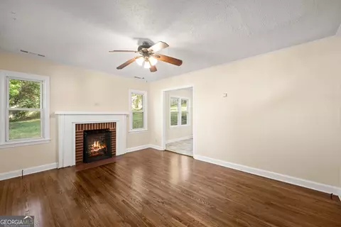 63 Park St, Toccoa, GA 30577 photo 4