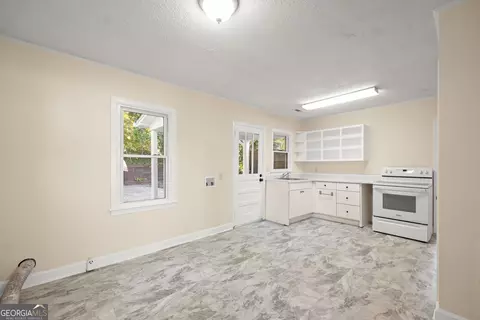 63 Park St, Toccoa, GA 30577 photo 10