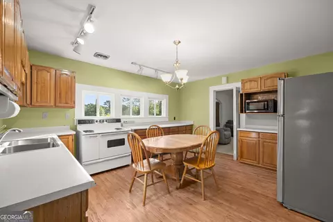 157 Terrace Dr, Toccoa, GA 30577 photo 13
