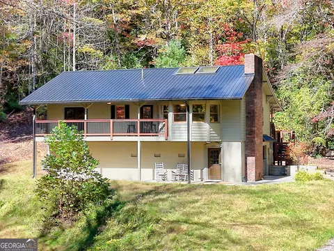 44 Whitewater Ln, Hayesville, NC 28904