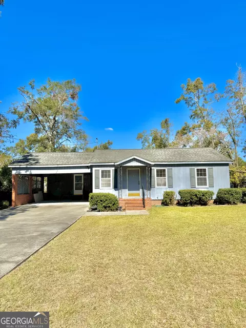 625 Jordan Ave, Millen, GA 30442