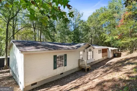 555 Hog Liver Rd, Carrollton, GA 30117