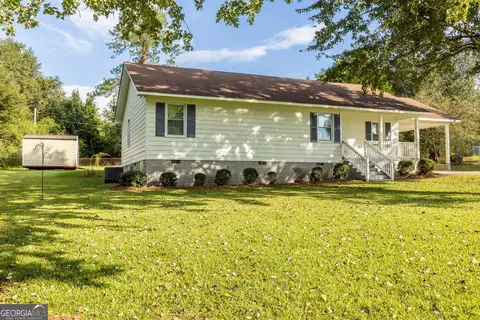 537 Dogwood Dr, Thomaston, GA 30286