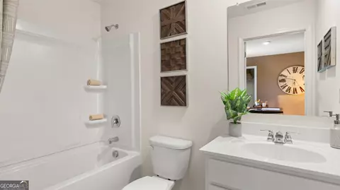 Bath - 664 Edgar St #LOT 157, Hampton, GA 30228 photo 3 of 3