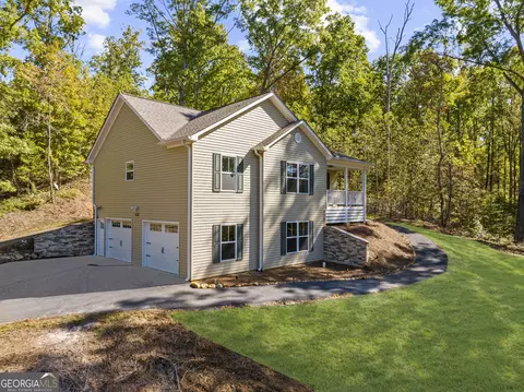 236 Estate Dr, Dahlonega, GA 30533
